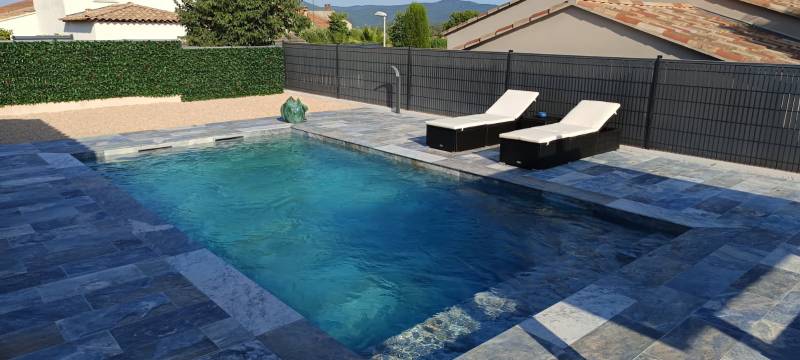 Acheter carrelage pour piscine pas cher à Toulon dans le Var