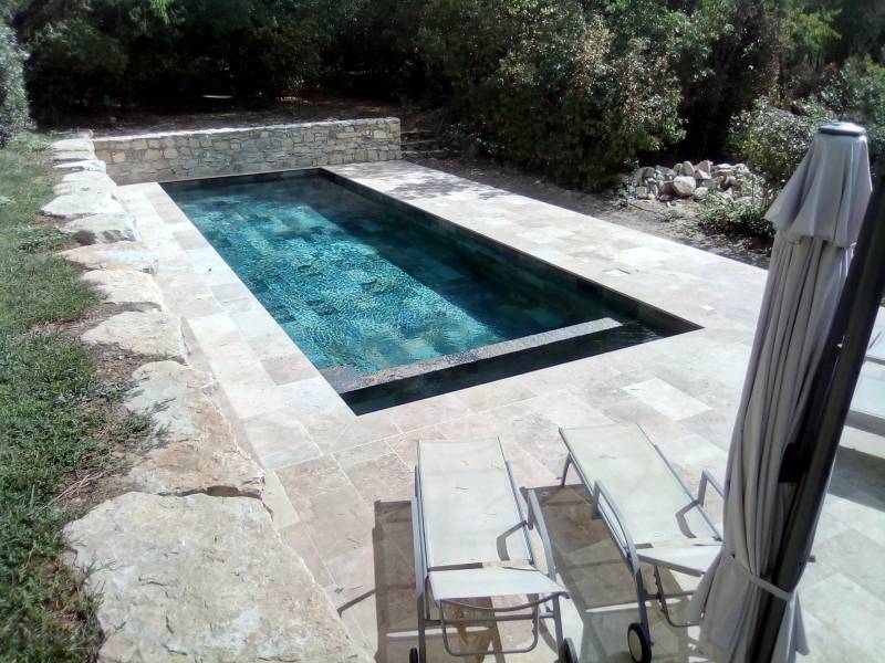 Dallage extérieur Travertin Beige 1er choix Classic Mix 61x40.6x1.2cm