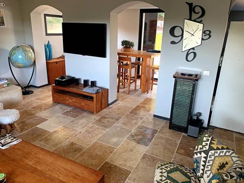 Dallage intérieur Travertin Beige 1er choix Classic Mix 61x40.6x1.2cm