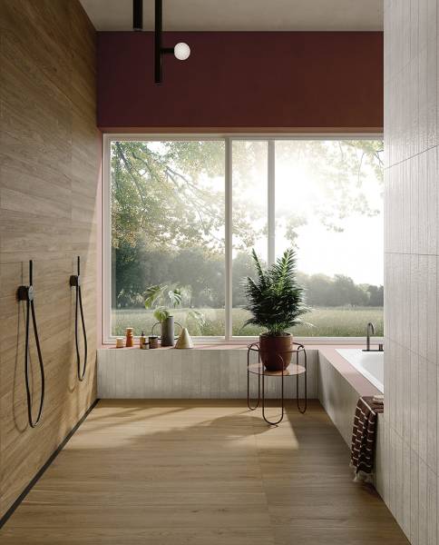 Acheter du carrelage imitation bois pour salle de bain à Toulon dans le Var 