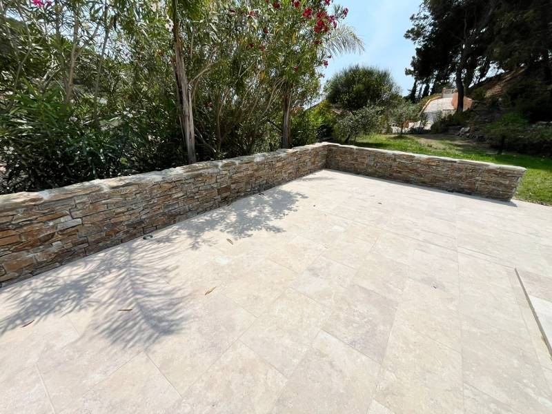 Pierre extérieur pour habiller un mur en parement à La Valette dans le Var 83