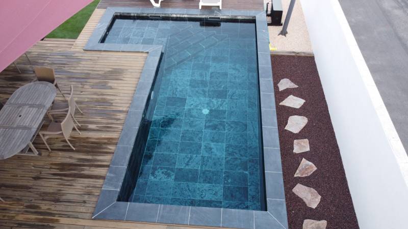 Vente de pierre naturelle pour piscine à Toulon dans le 83