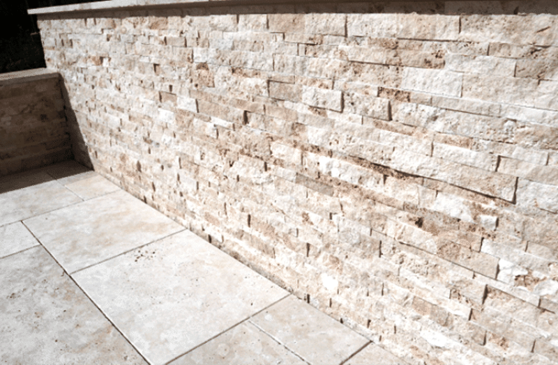 Acheter du parement extérieur en pierre de Travertin à St-Tropez dans le Var 83