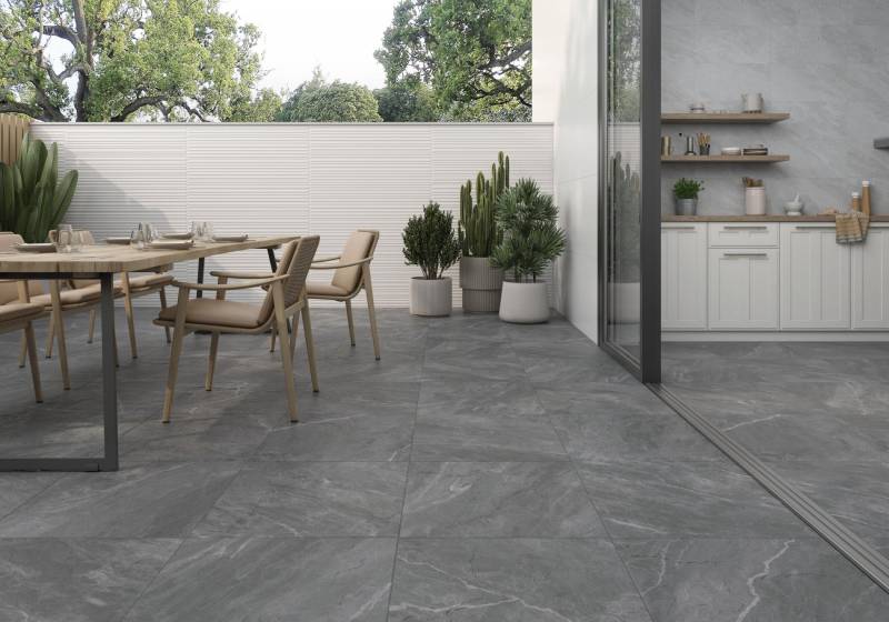 Carrelage gris pour extérieur antiderapant à Bandol dans le Var