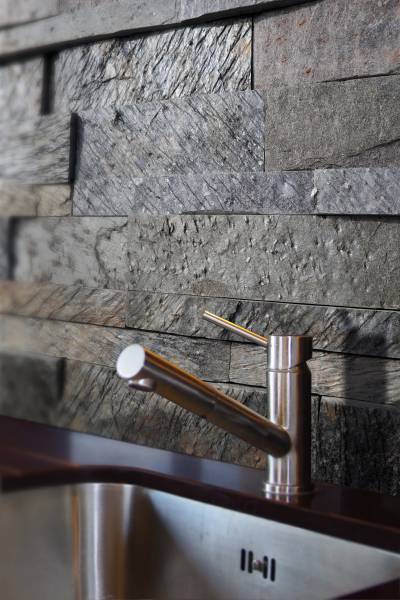 Vente de plaquette de parements pour habiller son mur intérieur en pierre naturelle à La Farlède proche de Toulon dans le Var