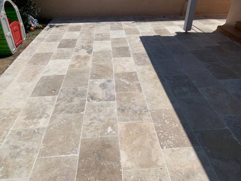 Offre pack travertin Nice: dalle en travertin pour intérieur, livraison et astuces pose