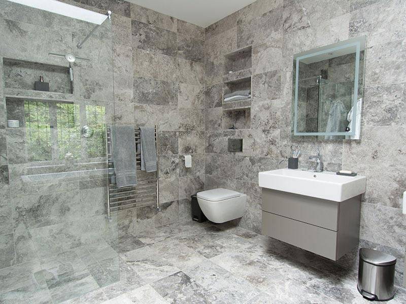 dallage travertin intérieur 